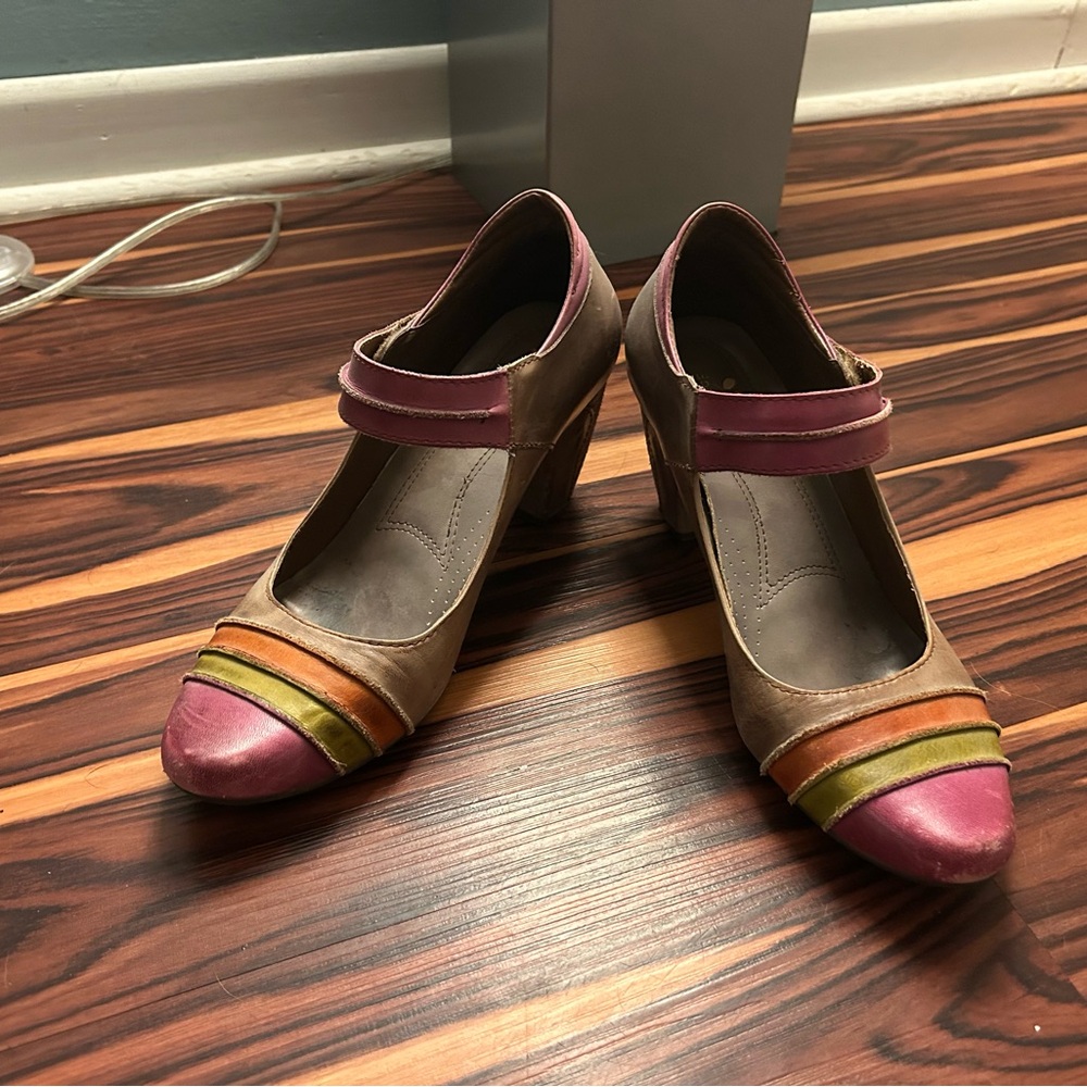 Spring Step colorful Mary Jane heels